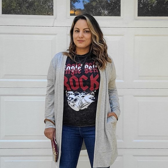 MAKE ME AN OFFER - Picture 1 of 2